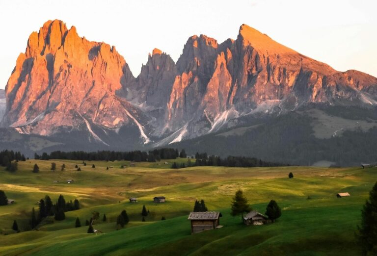 La tua casa nel cuore delle Dolomiti - Ciasa Antersies